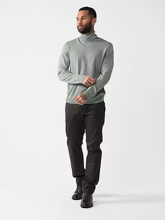 NN.07 | Chino THEO | olive