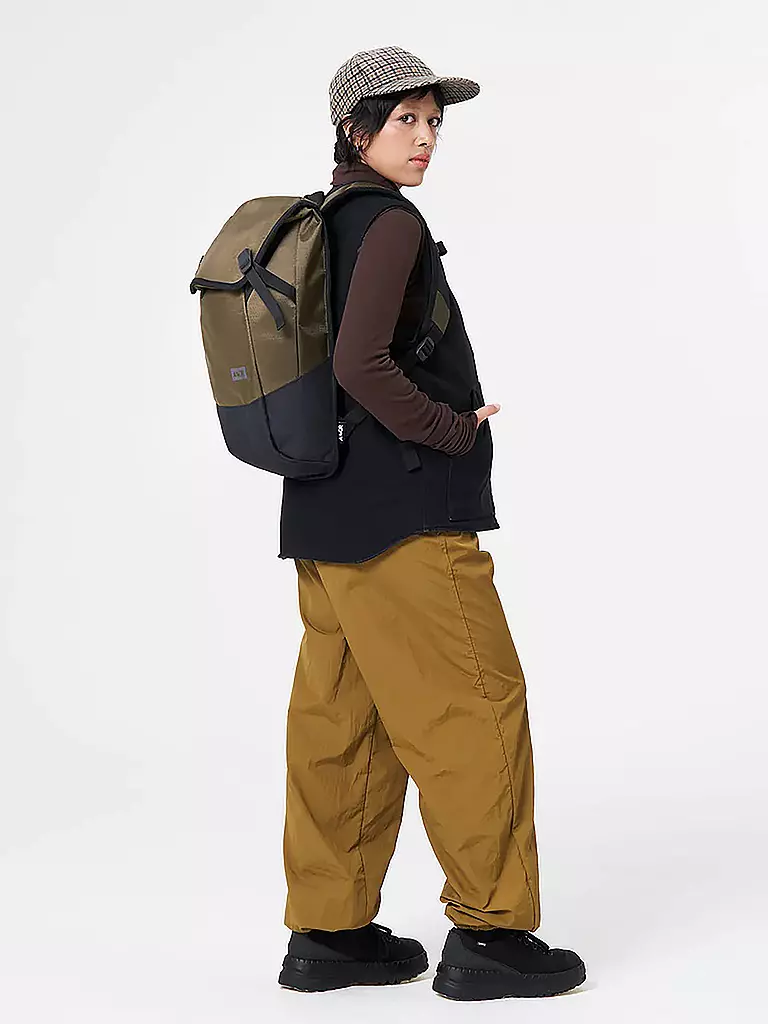 AEVOR | Rucksacke Daypack 18-28L | olive