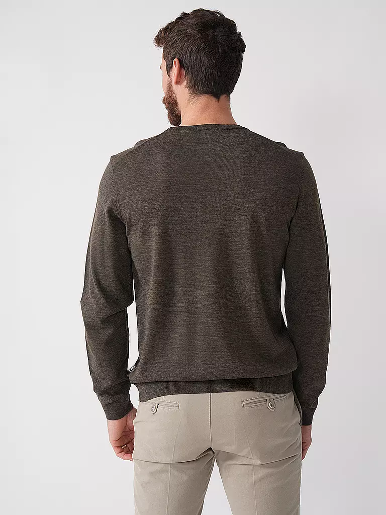 BOSS | Pullover Slim Fit LENO-P | olive