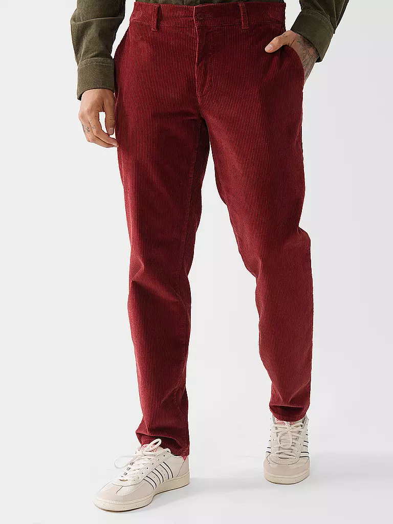 BRAX | Cordhose FABIO JOG | rot