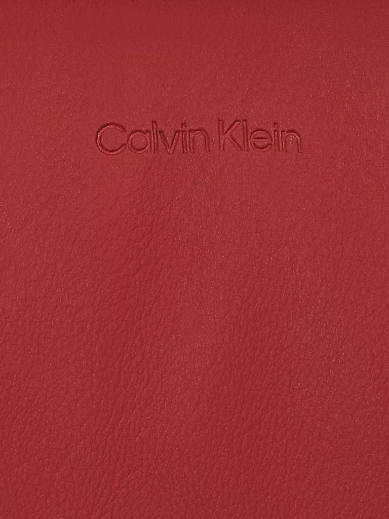 CALVIN KLEIN | Tasche - Baguette CALVIN SOFT  | rot