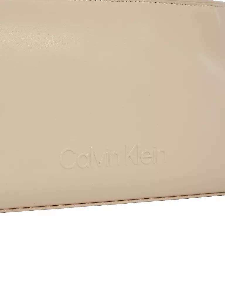 CALVIN KLEIN | Tasche - Schultertasche EMBOSSED | hellblau