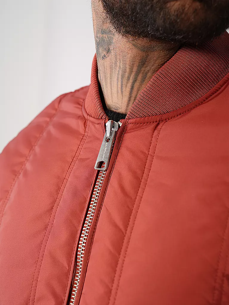 CARHARTT WIP | Leichtsteppjacke LACHLAN | orange