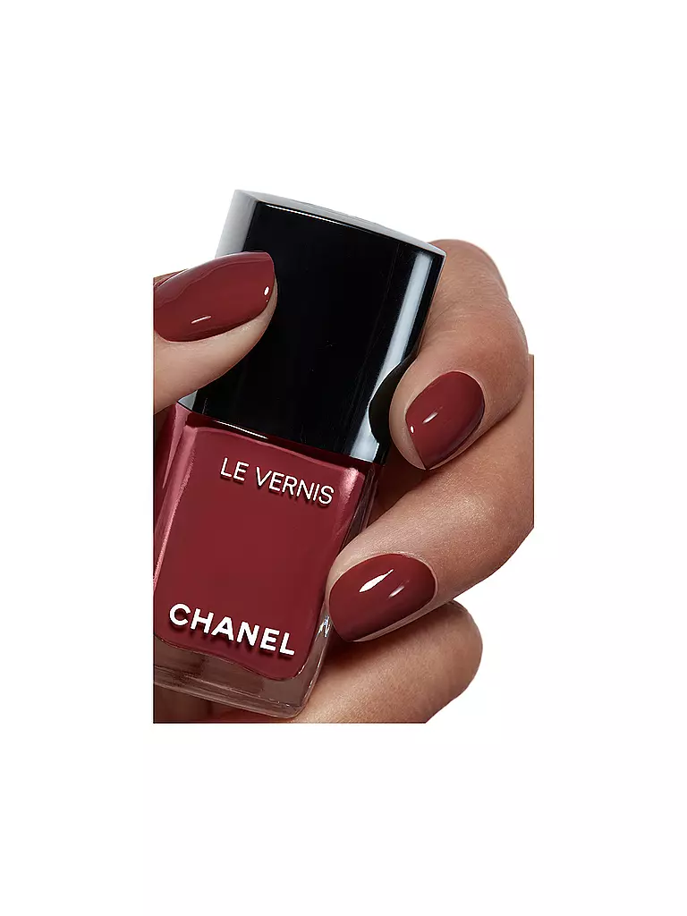 CHANEL | NAGELLACK – FARBE UND GLANZ MIT LANGEM HALT 13ML | dunkelrot