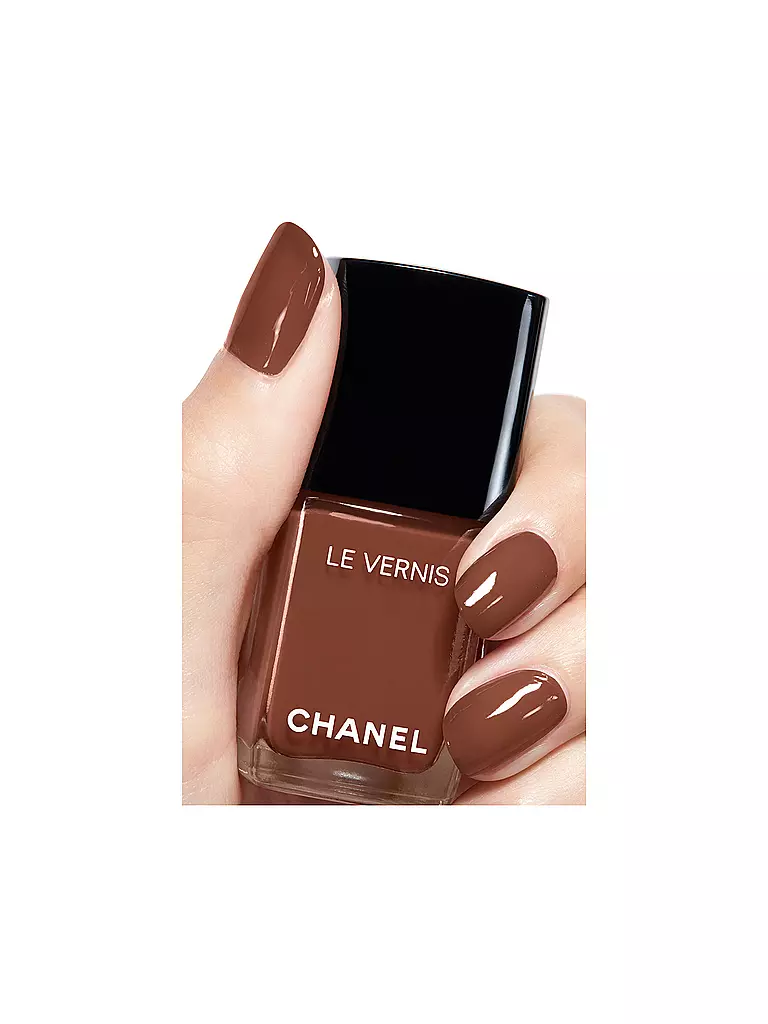 CHANEL | NAGELLACK – FARBE UND GLANZ MIT LANGEM HALT | beere