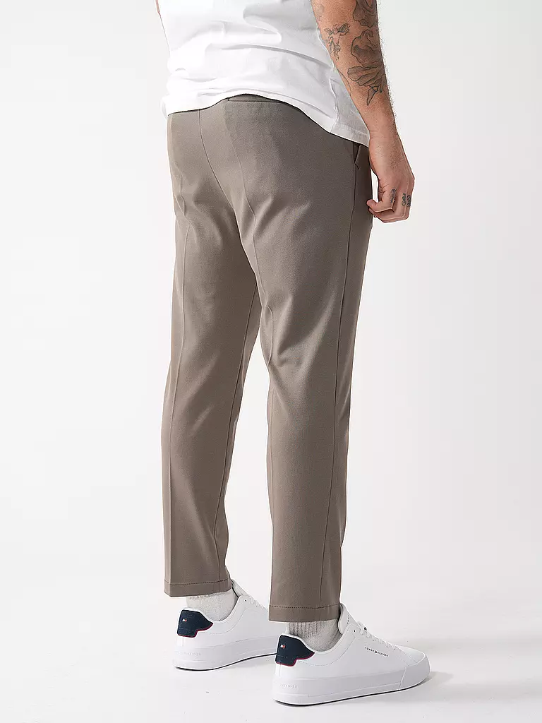 DRYKORN | Chino CHASY | olive