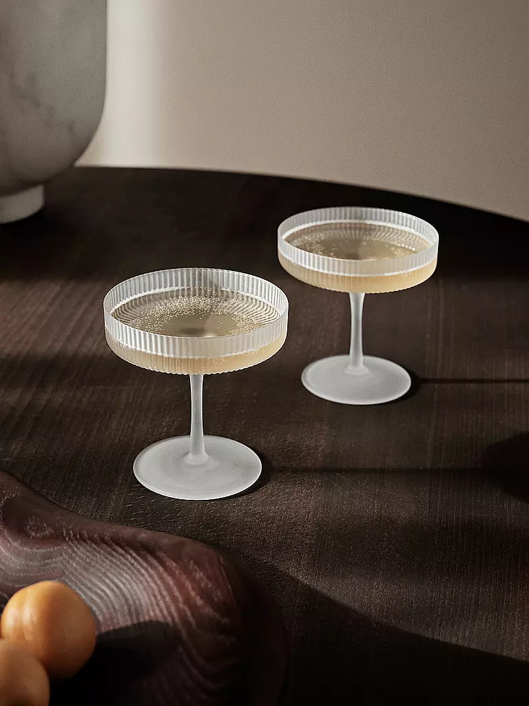 FERM LIVING | Champagnerschalen 2er Set RIPPLE Forest | weiss