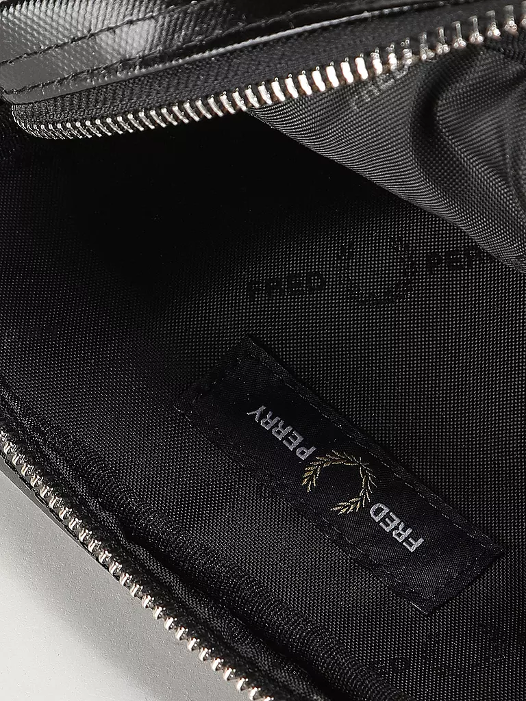 FRED PERRY | Tasche  | schwarz