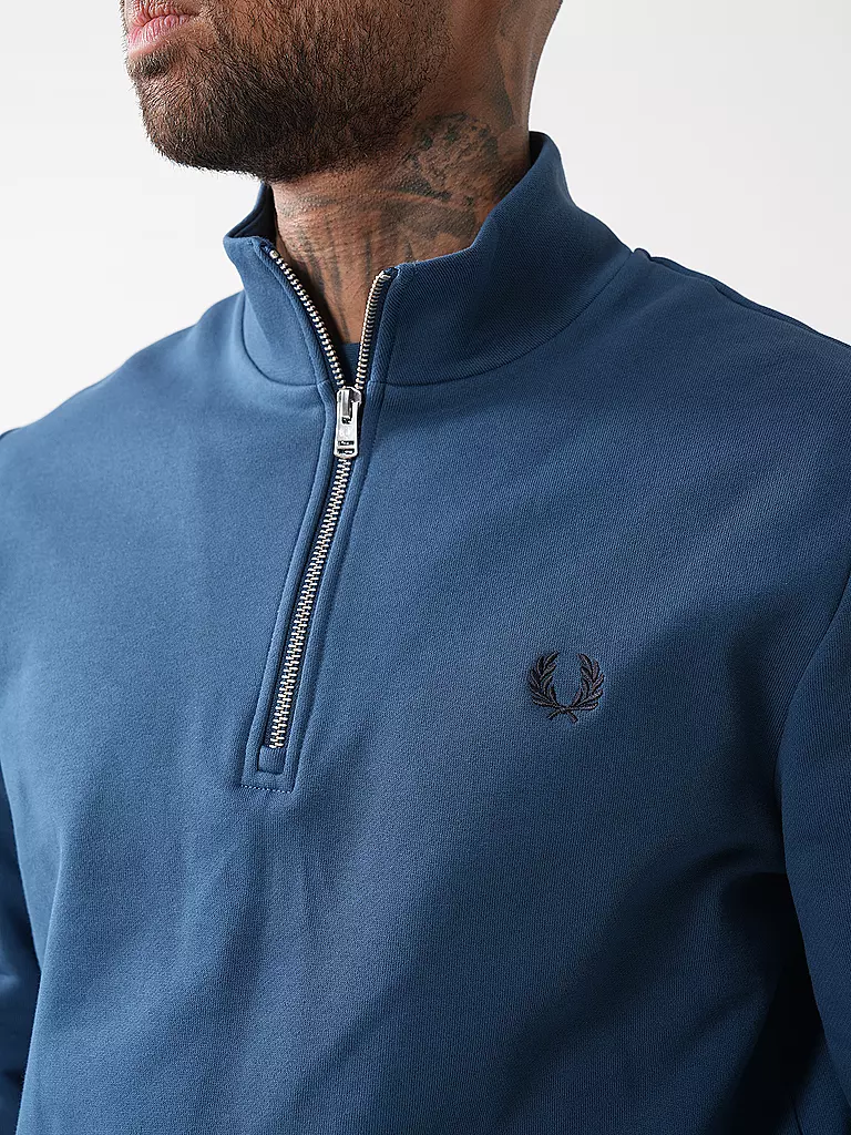 FRED PERRY | Troyer Sweater | blau