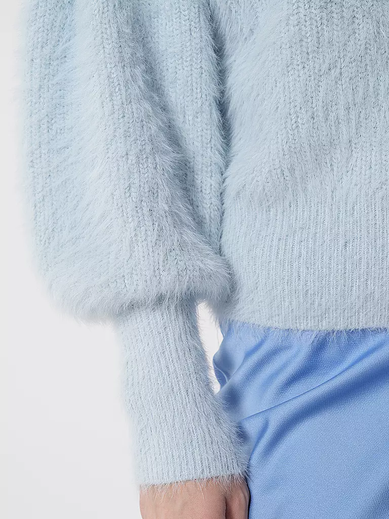 GUESS | Pullover in Felloptik KEYLA | hellblau