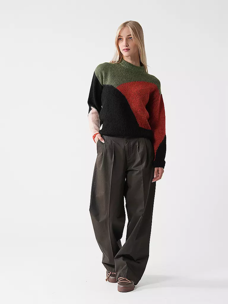 SKFK | Rollkragenpullover AITZA | bunt