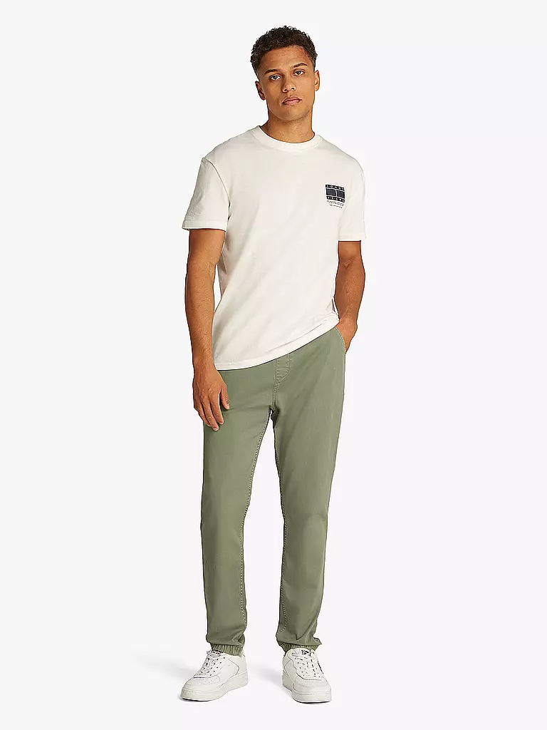 TOMMY JEANS | Chino AUSTIN | olive