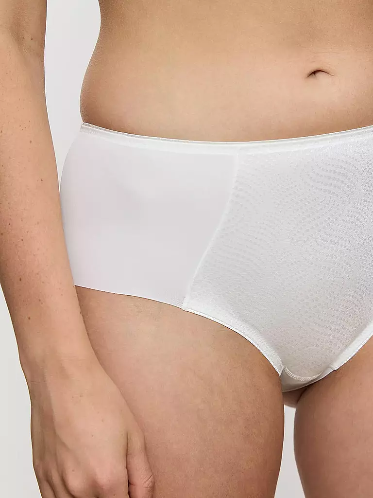 TRIUMPH | Hipster Essential Minimizer X vanille | creme